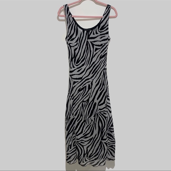 Beechers Brook Black & White Zebra Print Midi Dress - Picture 2 of 5